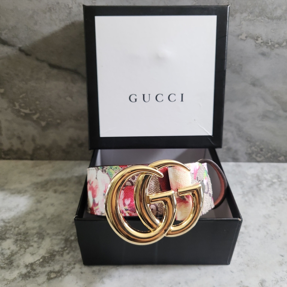 Gucci Pink Floral Double G Logo Belt✨️